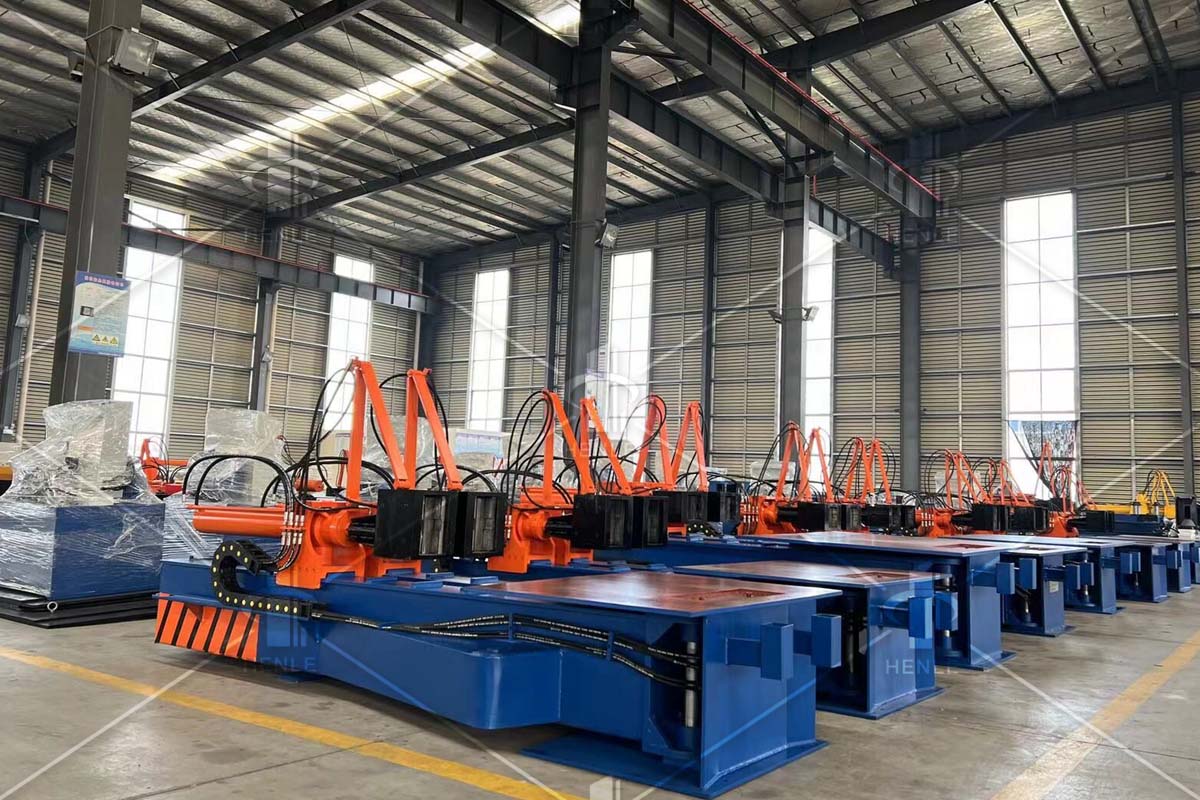 拉彎機(jī)設(shè)備展示